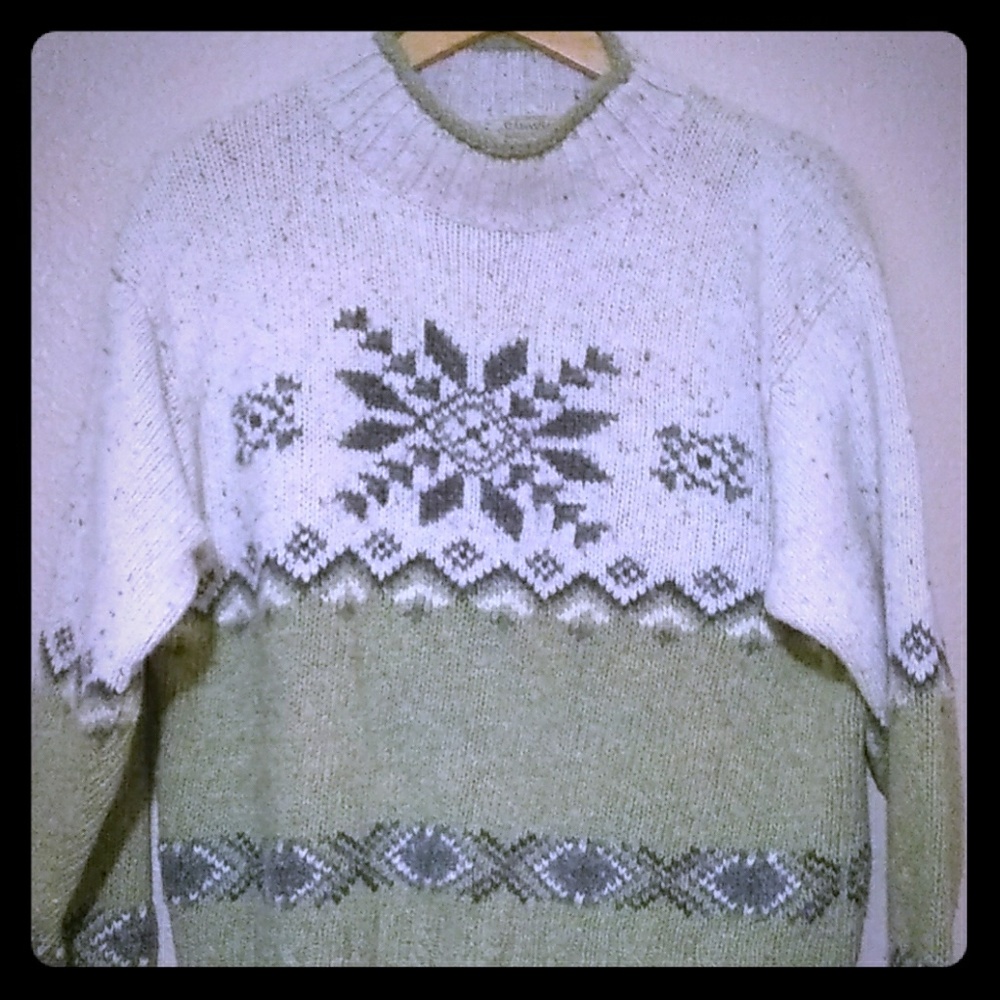 WOMEN'S WOOL BLEND SWEATER